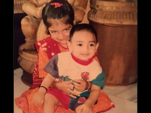 ছোট্ট আথিয়া ছোট্ট আথিয়া