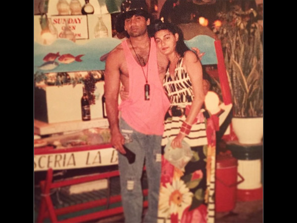 সুনীল-মানা সুনীল-মানা