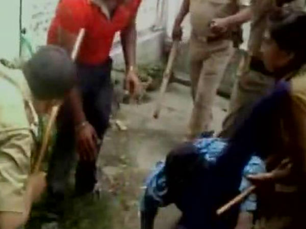 সেদিনের অত্যাচার