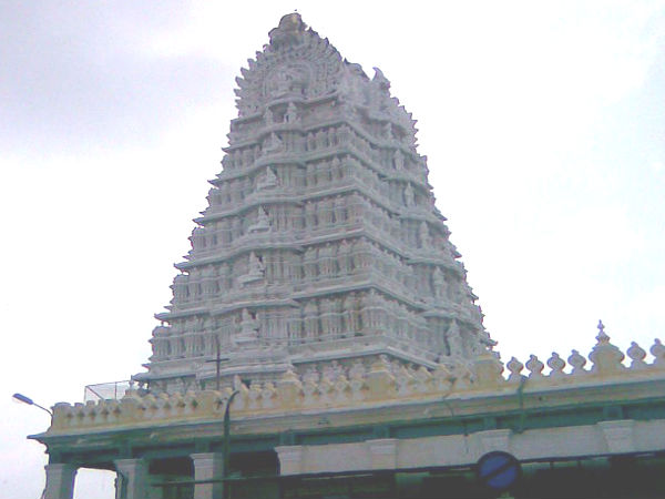 চামুণ্ডেশ্বরী মন্দির