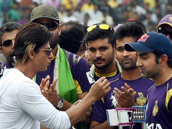 ফের কেকেআর-এর শেয়ারমূল্য নিয়ে শাহরুখ খানকে সমন পাঠাল ইডি ফের কেকেআর-এর শেয়ারমূল্য নিয়ে শাহরুখ খানকে সমন পাঠাল ইডি