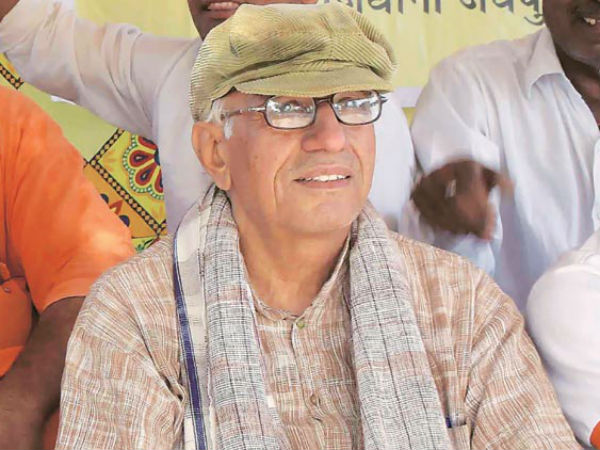 অনসনে প্রয়াত প্রাক্তন বিধায়ক অনসনে প্রয়াত প্রাক্তন বিধায়ক
