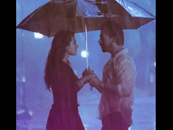 গানের দৃশ্যে অন্তরঙ্গ