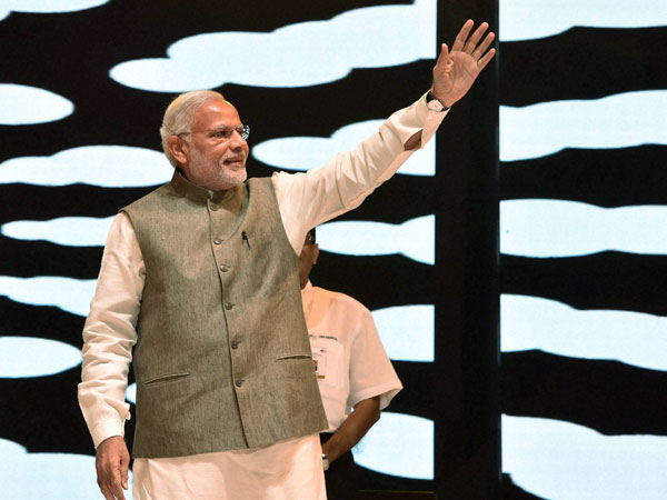 পাঠানকোটে মোদী