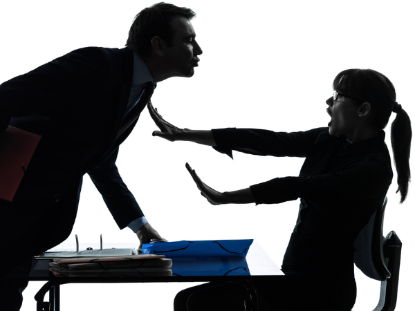 মাথা যন্ত্রণা কমাতে মহিলা কর্মীকে ভায়গ্রা দিলেন বস! মাথা যন্ত্রণা কমাতে মহিলা কর্মীকে ভায়গ্রা দিলেন বস!