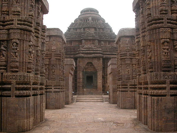 কোনারক সূর্য মন্দির কোনারক সূর্য মন্দির