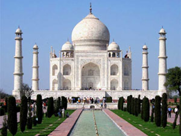 সেরা পাঁচ পর্যটনস্থলের মধ্যে তাজমহল