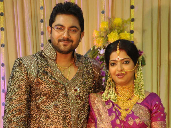 Rus pornosida ayollarni yaqindan korish mumkin. Jinsiy belgi Kim Blanchett