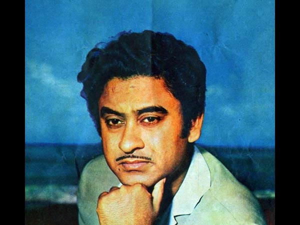 ছবিতে গাওয়া তার প্রথম গাওয়া গান ছবিতে গাওয়া তার প্রথম গাওয়া গান