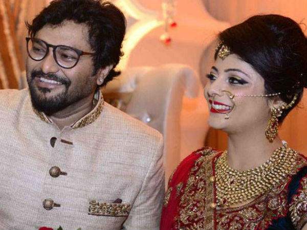 বিয়ের সাজে 