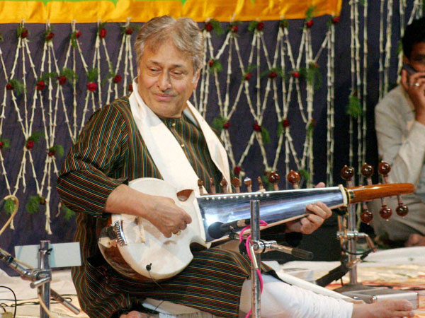 ভিসা বাতিল বিতর্কে আমজাদের সঙ্গে কথা বলবে ব্রিটিশ হাইকমিশন ভিসা বাতিল বিতর্কে আমজাদের সঙ্গে কথা বলবে ব্রিটিশ হাইকমিশন
