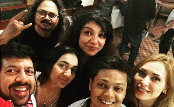 টিম টিউবলাইট টিম টিউবলাইট