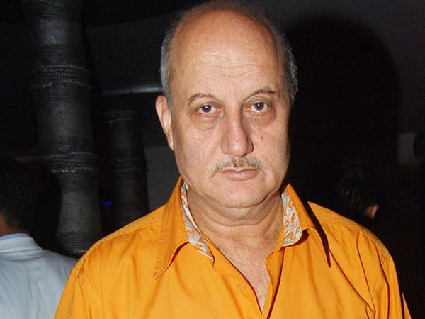 উরি নিয়ে পাক শিল্পীদের সমালোচনা অনুপমের