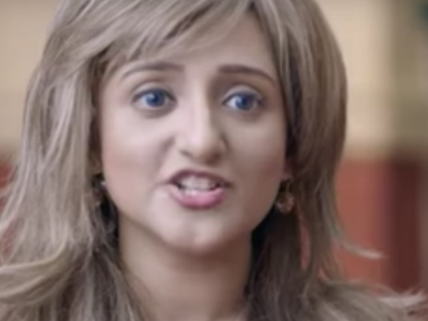 টিভির পর্দায় আসার আগেই খিল্লিতে 'সুপার শিট' থুরি..'সুপারহিট' মেম বউ! টিভির পর্দায় আসার আগেই খিল্লিতে 'সুপার শিট' থুরি..'সুপারহিট' মেম বউ!