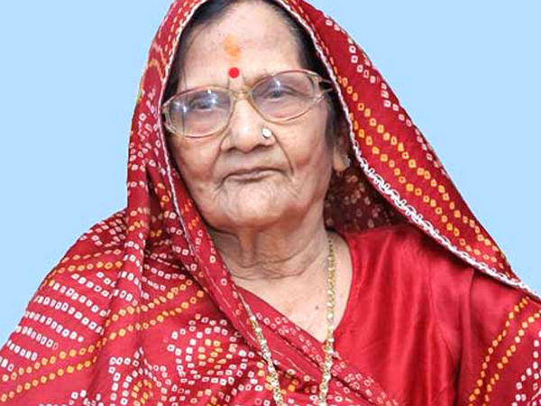 সান্থারায় ‘পরমাত্মা’ হলেন সুহানিদেবী