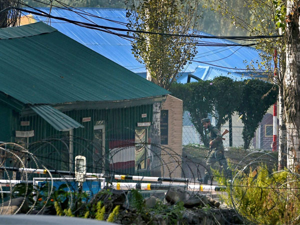 সেনা ক্যাম্পে জঙ্গি হামলা