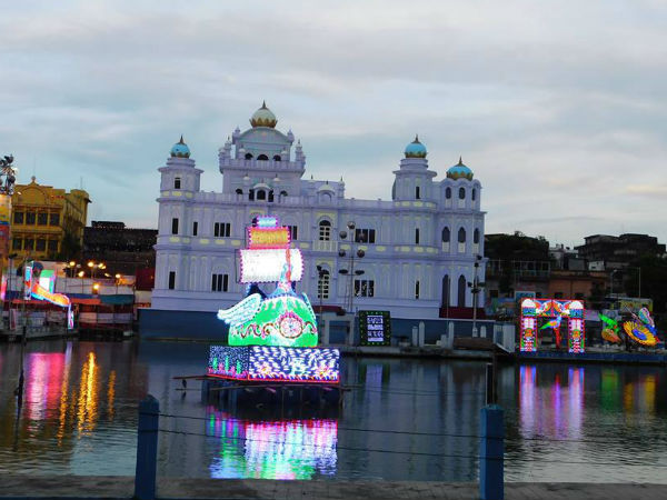 কলেজ স্কোয়ার কলেজ স্কোয়ার