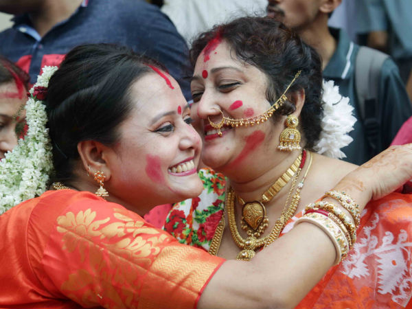 রাঙিয়ে দিয়ে যাও রাঙিয়ে দিয়ে যাও