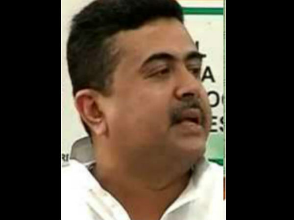 শুভেন্দুর গেরুয়া পোস্টার শুভেন্দুর গেরুয়া পোস্টার