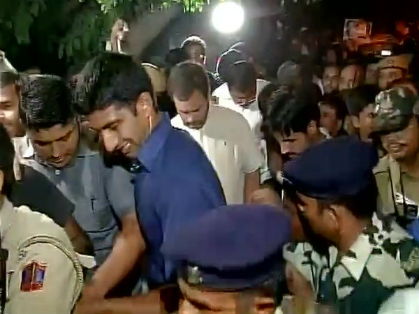 তৃতীয়বার আটক রাহুল