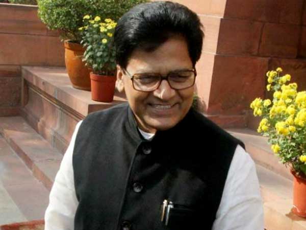 রামগোপাল যাদবের বিরোধিতা রামগোপাল যাদবের বিরোধিতা