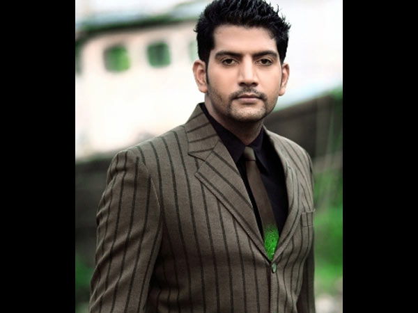 আশুতোষ কৌশিক আশুতোষ কৌশিক