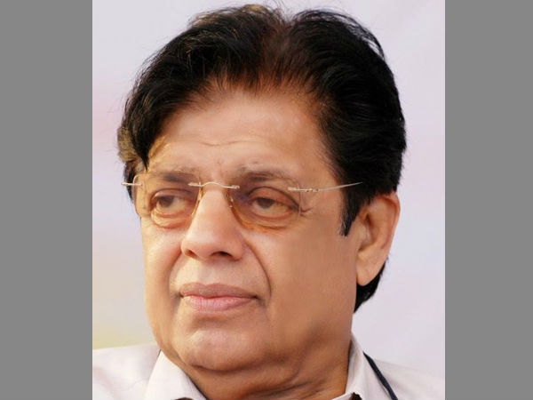 রাষ্ট্রপতির ভাষণের সময় সংসদে অসুস্থ ই আহমেদ রাষ্ট্রপতির ভাষণের সময় সংসদে অসুস্থ ই আহমেদ