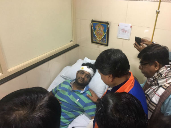 চিটফাণ্ড-কাণ্ডে পুলিশ কমিশনারকেও জেরা করুক সিবিআইঃ কৈলাস বিজয়বর্গী চিটফাণ্ড-কাণ্ডে পুলিশ কমিশনারকেও জেরা করুক সিবিআইঃ কৈলাস বিজয়বর্গী