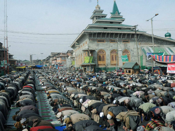 ইন্দোনেশিয়ায় সবচেয়ে বেশি মুসলমানের বাস