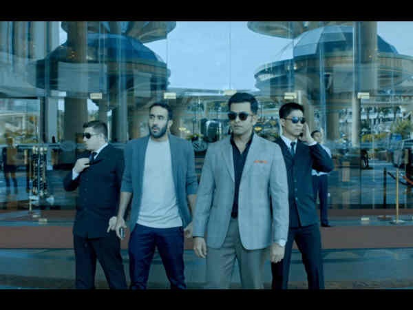 অভিনয় অভিনয়