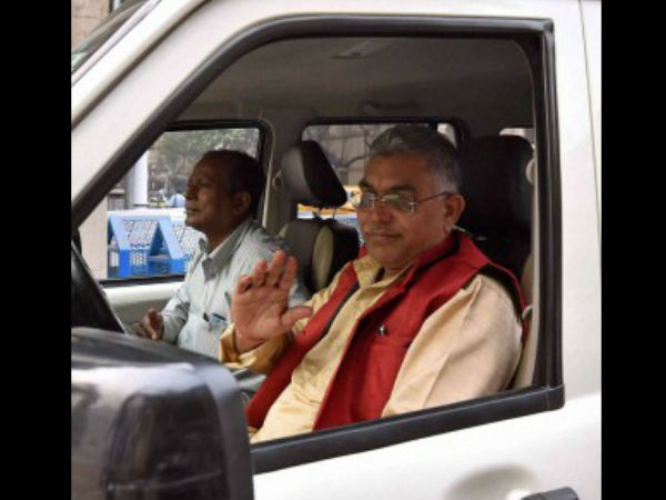 হিন্দুত্ববাদী পাঠে ১০ স্কুল শোকজ, মাদ্রাসা-মিশনারী নিয়ে কেন নীরব শিক্ষামন্ত্রী? :দিলীপ হিন্দুত্ববাদী পাঠে ১০ স্কুল শোকজ, মাদ্রাসা-মিশনারী নিয়ে কেন নীরব শিক্ষামন্ত্রী? :দিলীপ