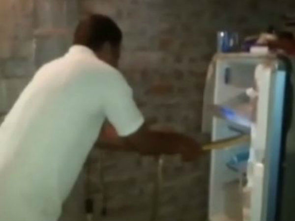 চোখে পড়ে বাড়ির মেয়ের