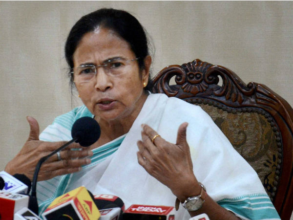 বাংলায় থাকলে বাংলা পড়তেই হবে, সাফ জানালেন মমতা বন্দ্যোপাধ্যায় বাংলায় থাকলে বাংলা পড়তেই হবে, সাফ জানালেন মমতা বন্দ্যোপাধ্যায়
