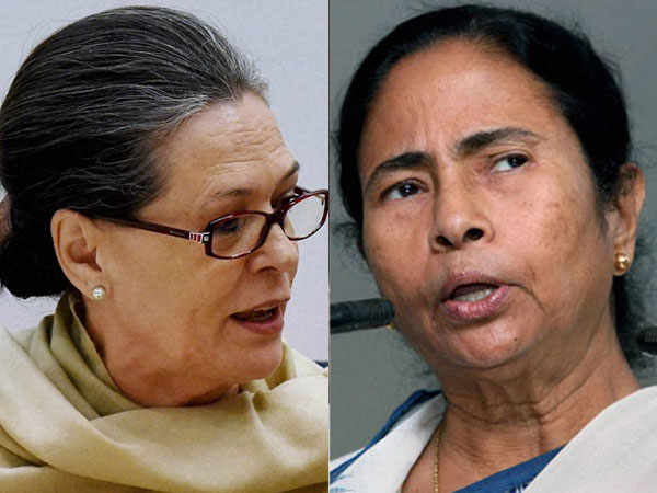 পাখির চোখ ২০১৯ লোকসভা ভোট? মঙ্গলবার সোনিয়া-মমতা বৈঠক দিল্লিতে পাখির চোখ ২০১৯ লোকসভা ভোট? মঙ্গলবার সোনিয়া-মমতা বৈঠক দিল্লিতে