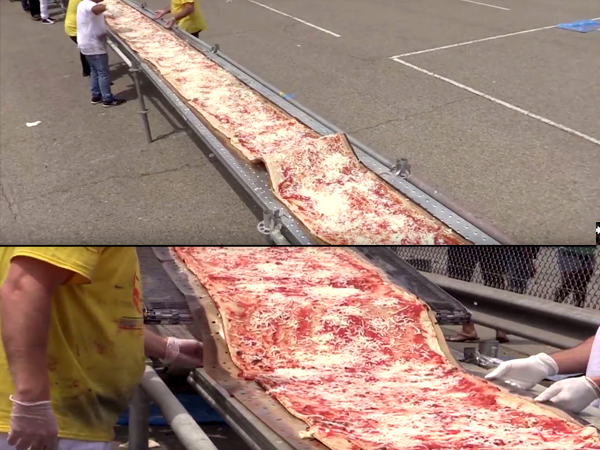 দীর্ঘতম পিৎজা খেতে হলে যেতে হবে এই জায়গায় 