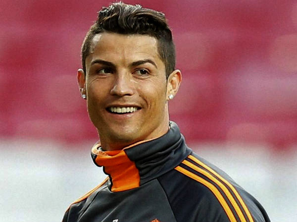 রোনাল্ডোর অভিষেক