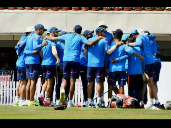  মনীশের ঘরোয়া ক্রিকেটের ছয় ইনিংস