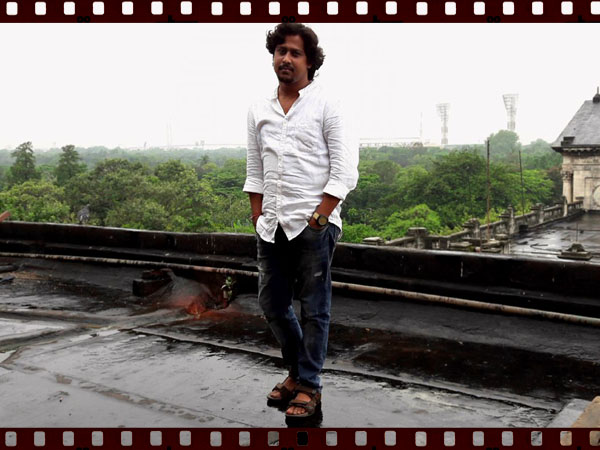 মুখোমখি 'রক্তকরবী'-র পরিচালক অমিতাভ ভট্টাচার্য মুখোমখি 'রক্তকরবী'-র পরিচালক অমিতাভ ভট্টাচার্য