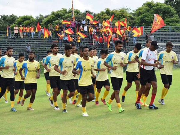 নতুন কোচ, নতুন উন্মাদনায় অনুশীলন শুরু লালহলুদে, দূরে হঠবে কি অপেশাদারিত্ব নতুন কোচ, নতুন উন্মাদনায় অনুশীলন শুরু লালহলুদে, দূরে হঠবে কি অপেশাদারিত্ব