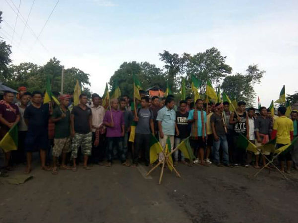 মানিক সরকারের অভিযোগ মানিক সরকারের অভিযোগ