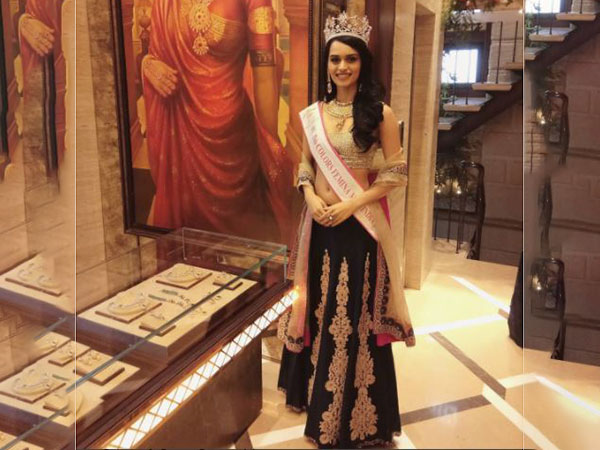 রূপসী মানুসি 