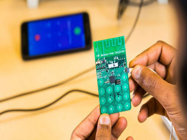 ব্যাটারি ছাড়াই মোবাইল ফোন, এমনও কি হতে পারে