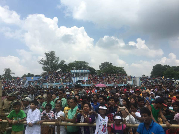 বালুরঘাটে জনজোয়ার 