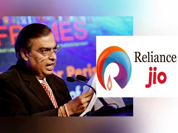 ফের জিও ধামাকা, ১ বছরের জন্য এই পরিষেবা মাত্র ১৯৯৯ টাকায় ফের জিও ধামাকা, ১ বছরের জন্য এই পরিষেবা মাত্র ১৯৯৯ টাকায়