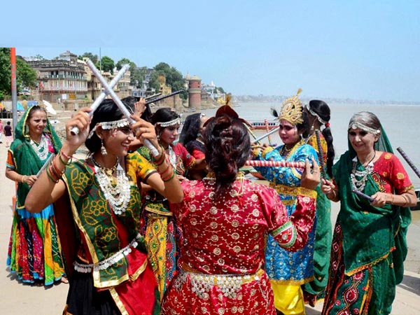 গুজরাতে কৃষ্ণ জন্মাষ্টমী গুজরাতে কৃষ্ণ জন্মাষ্টমী