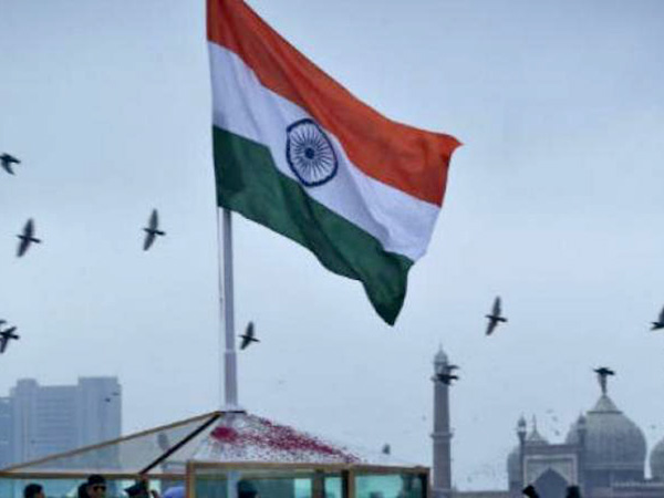 পতাকা উত্তোলন নিয়মে সংশোধন