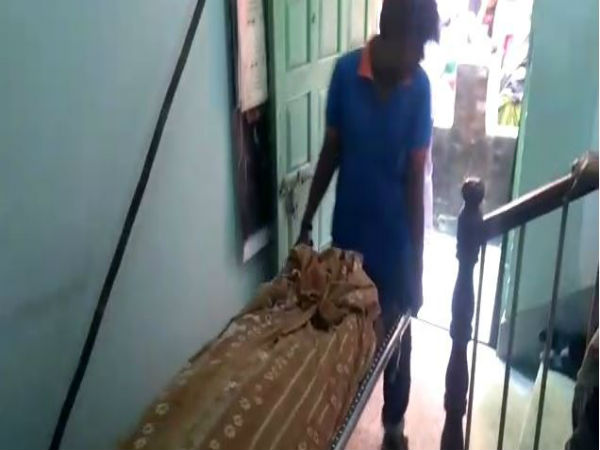 পর্ণশ্রীতে প্রৌঢ়া খুনে তৃতীয় ব্যক্তির খোঁজে গোয়েন্দারা