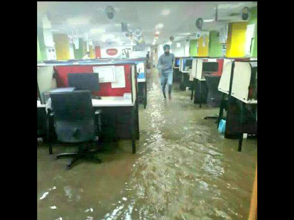 মাত্র ৪ ঘণ্টার বৃষ্টিতেই চণ্ডীগড়ের যা অবস্থা হল, জানলে চমকে উঠবেন 