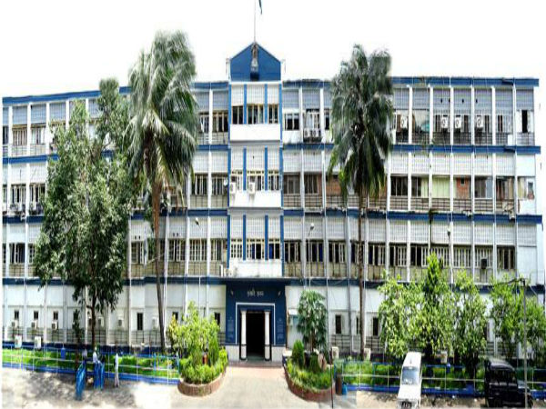 রাজ্যে ফের 'নীল তিমি' আতঙ্ক, রক্ষা পেল ইঞ্জিনিয়ারিং-এর ছাত্র