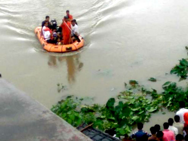 দুই দিনাজপুর ও মালদার বন্যা পরিস্থিতি নিয়ে উদ্বিগ্ন মুখ্যমন্ত্রী
